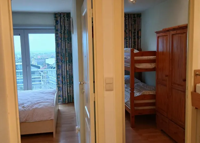 アパート Zeeblik